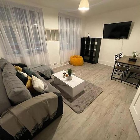 Stunning 2 Bedroom On Tower Bridge Londra Dış mekan fotoğraf
